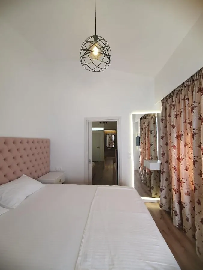Murati Suites Σαράντα